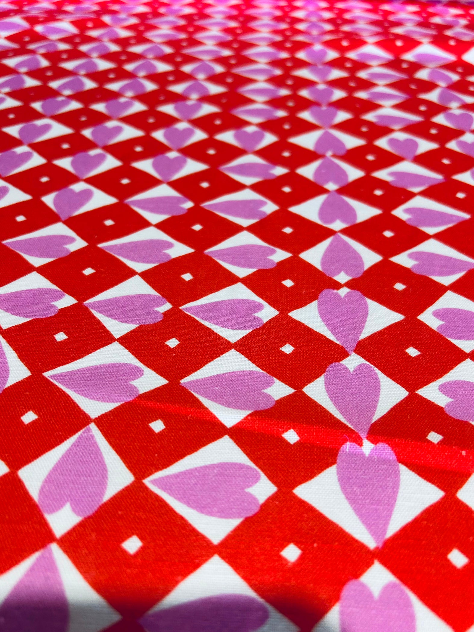 Love Bite Diamond Heart (pink/red)