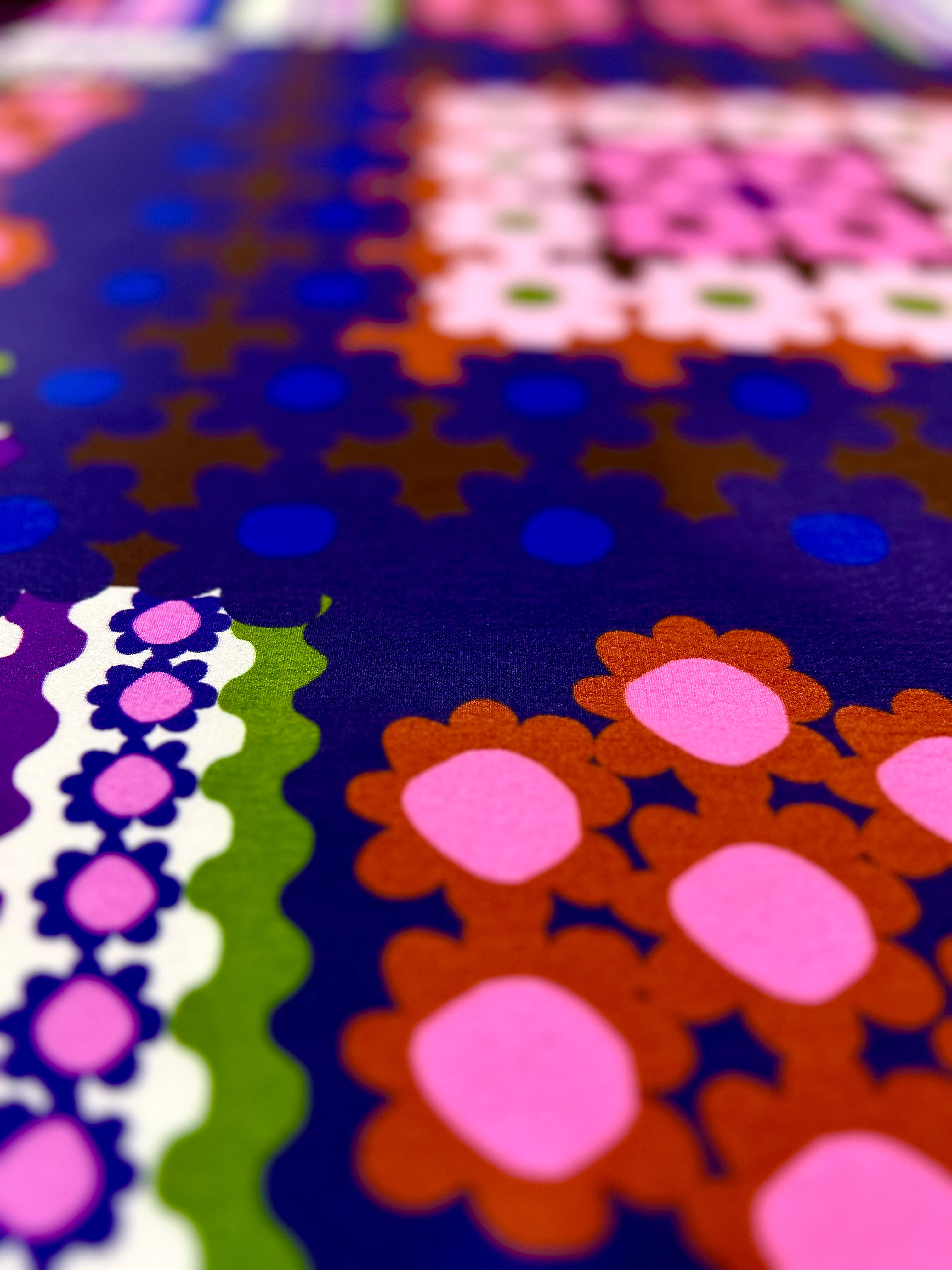 Bloom Vibe viscose crepe
