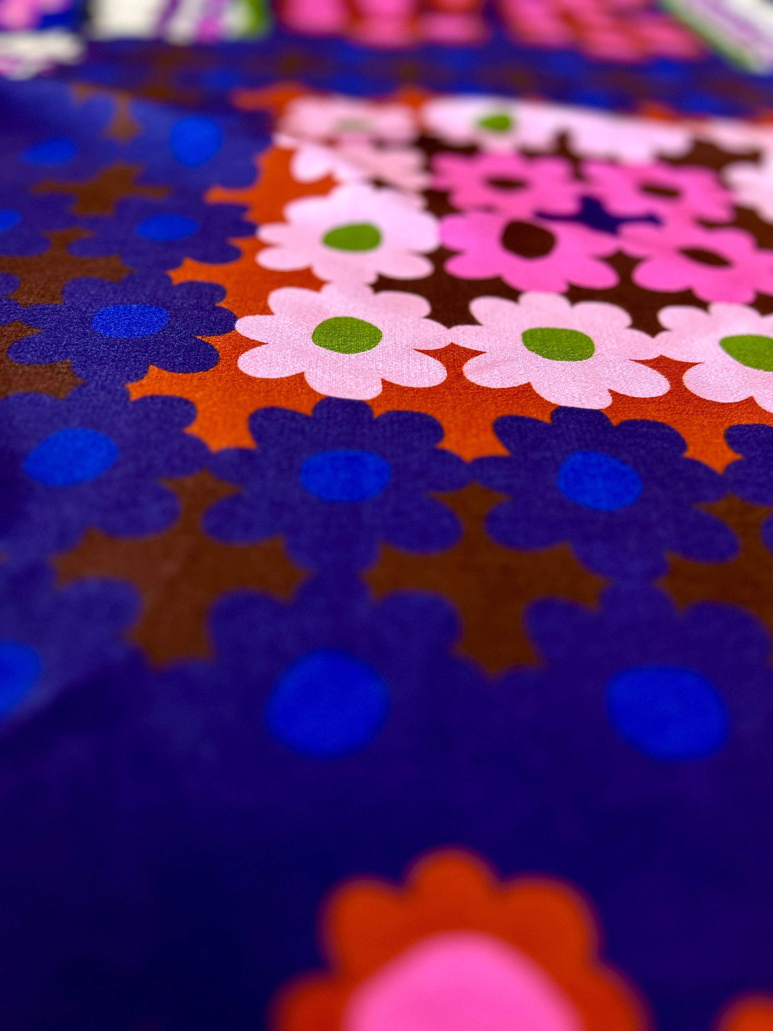 Bloom Vibe viscose crepe