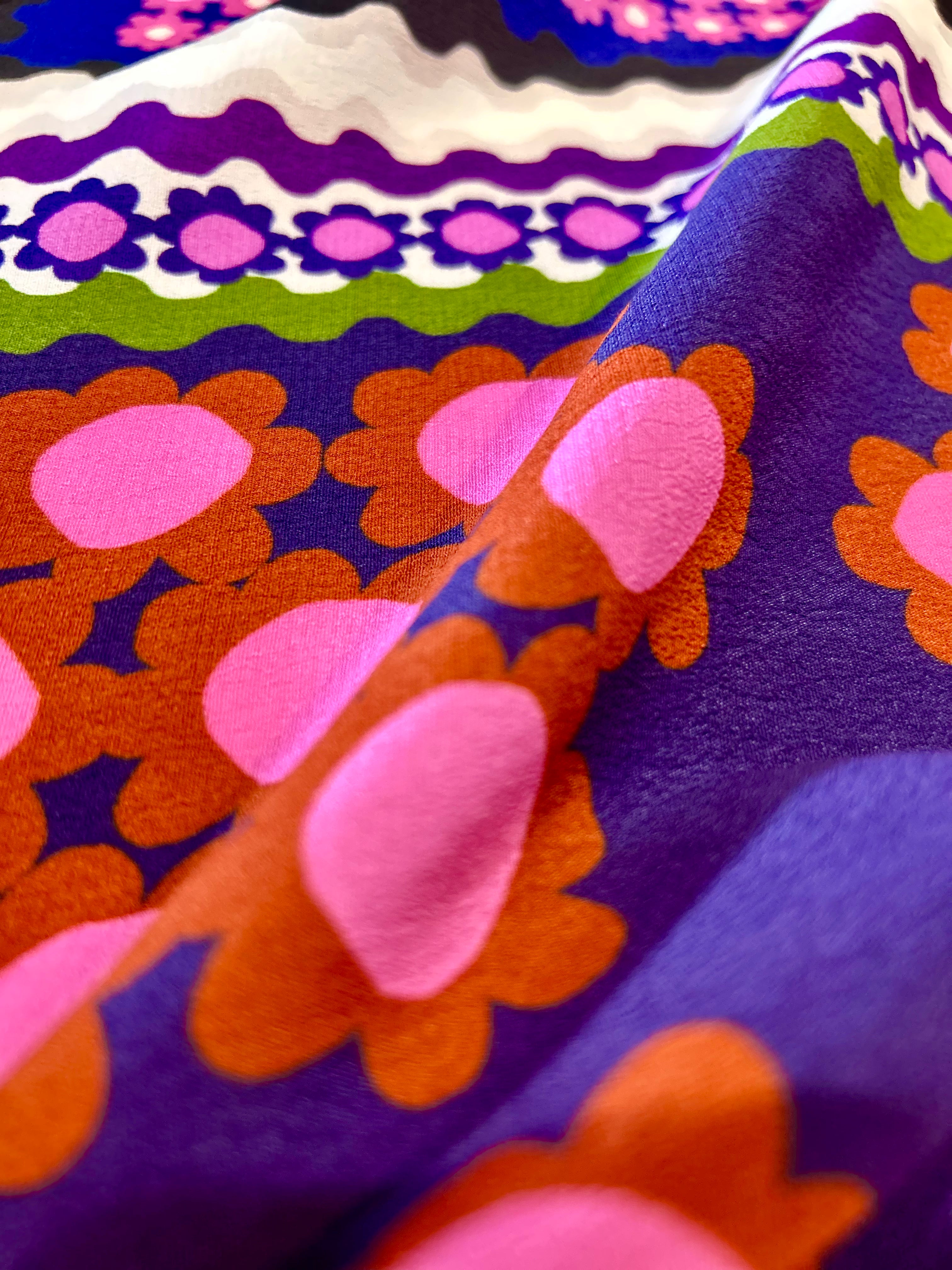 Bloom Vibe viscose crepe