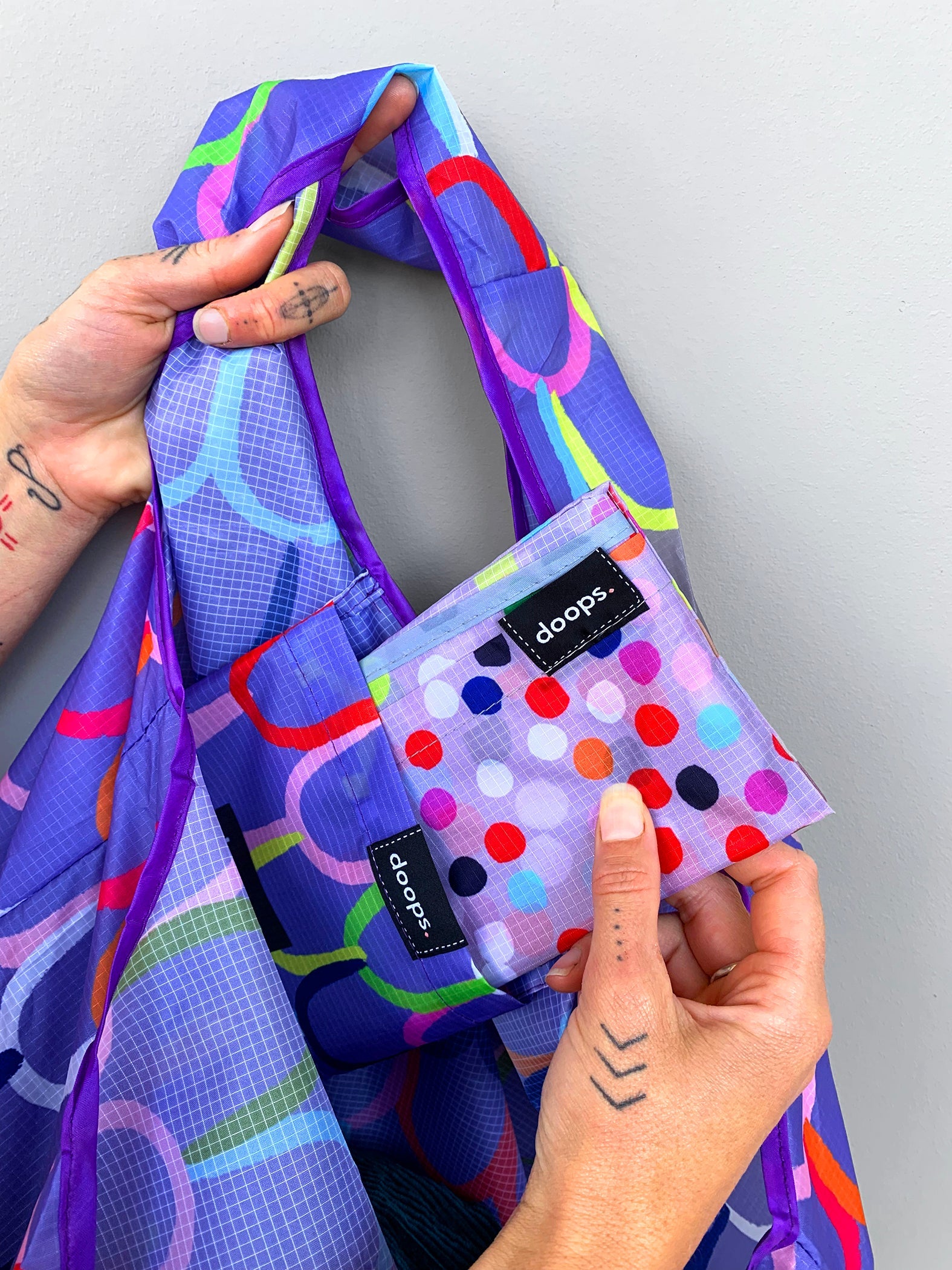 Seconds Colour Waves Large Bag
