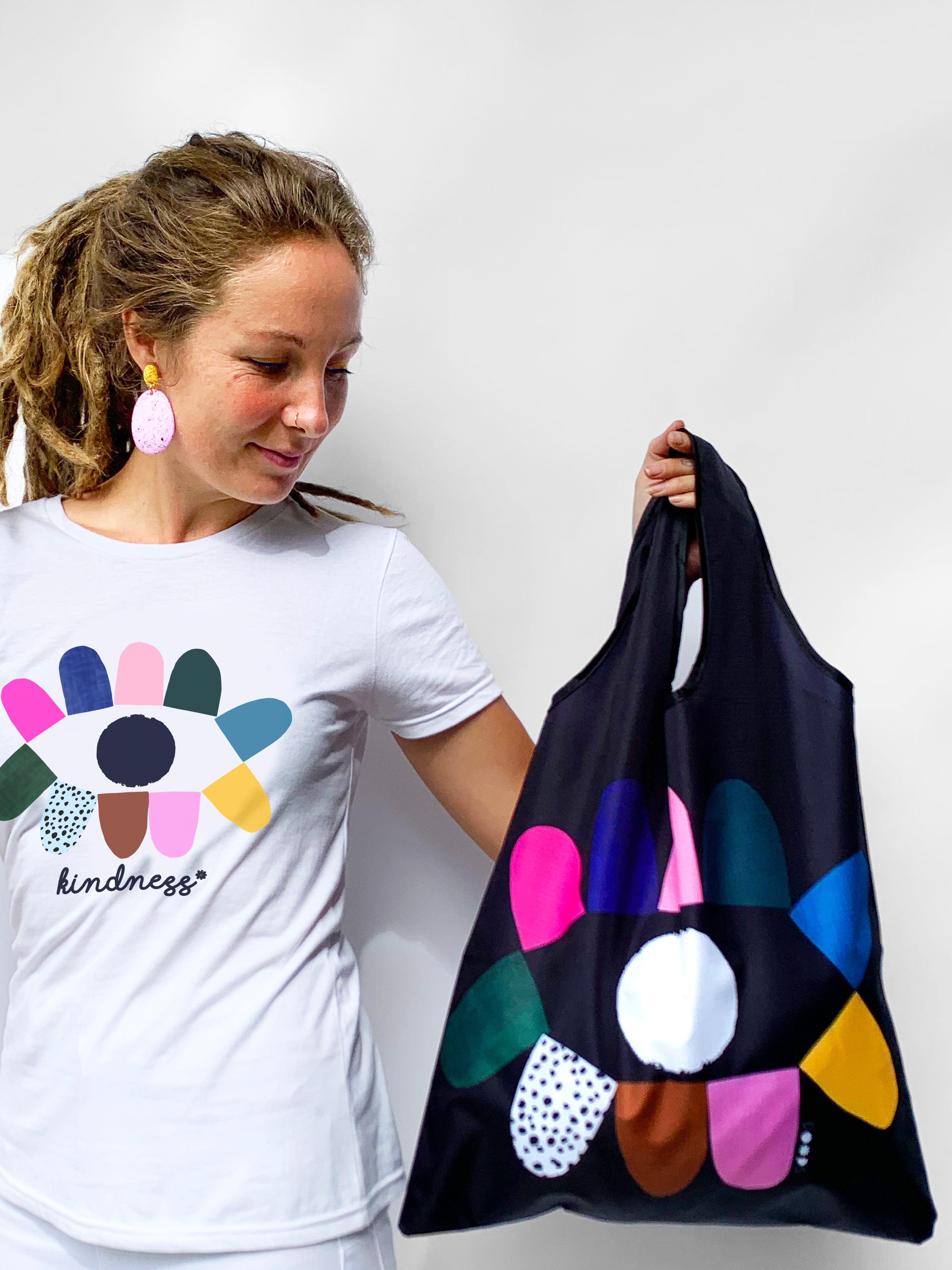 Kindness 100% cotton T'shirt (5255304413337)