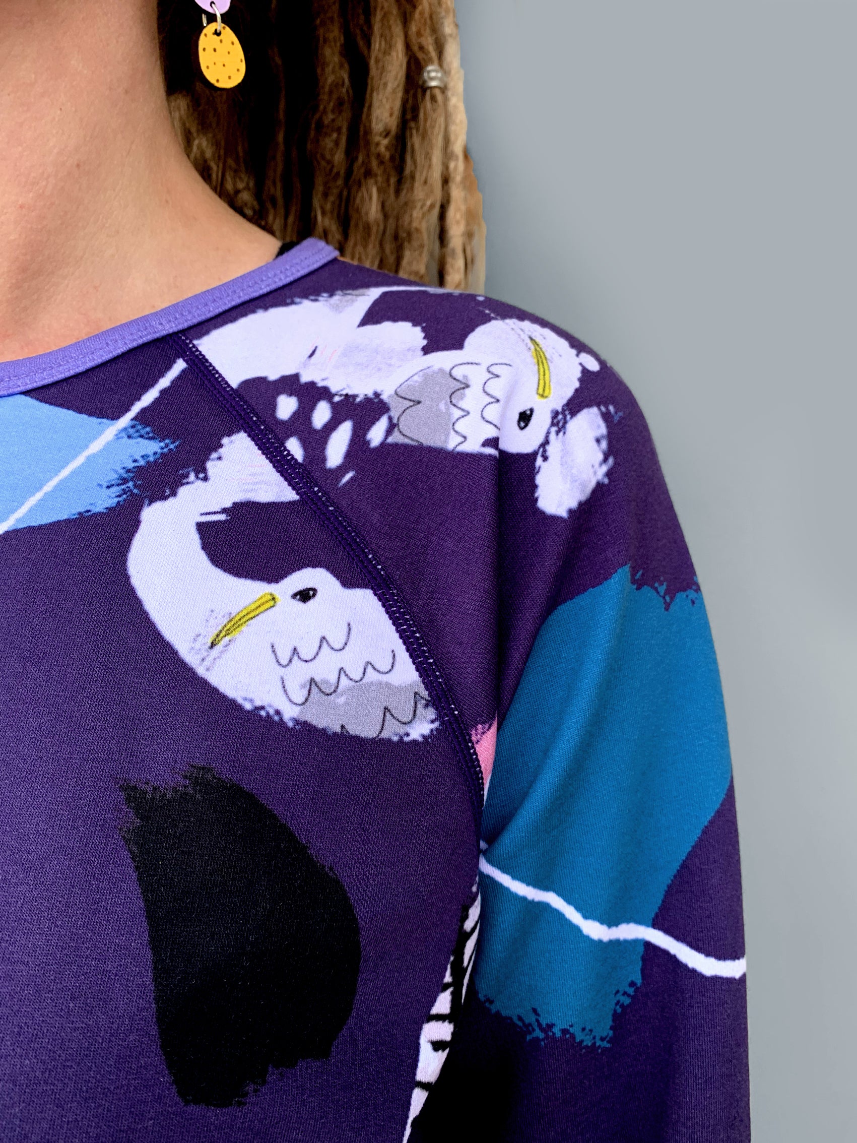 Seagull Colour Splat Cotton canvas (cut piece 90cm) 2 colour backgrounds