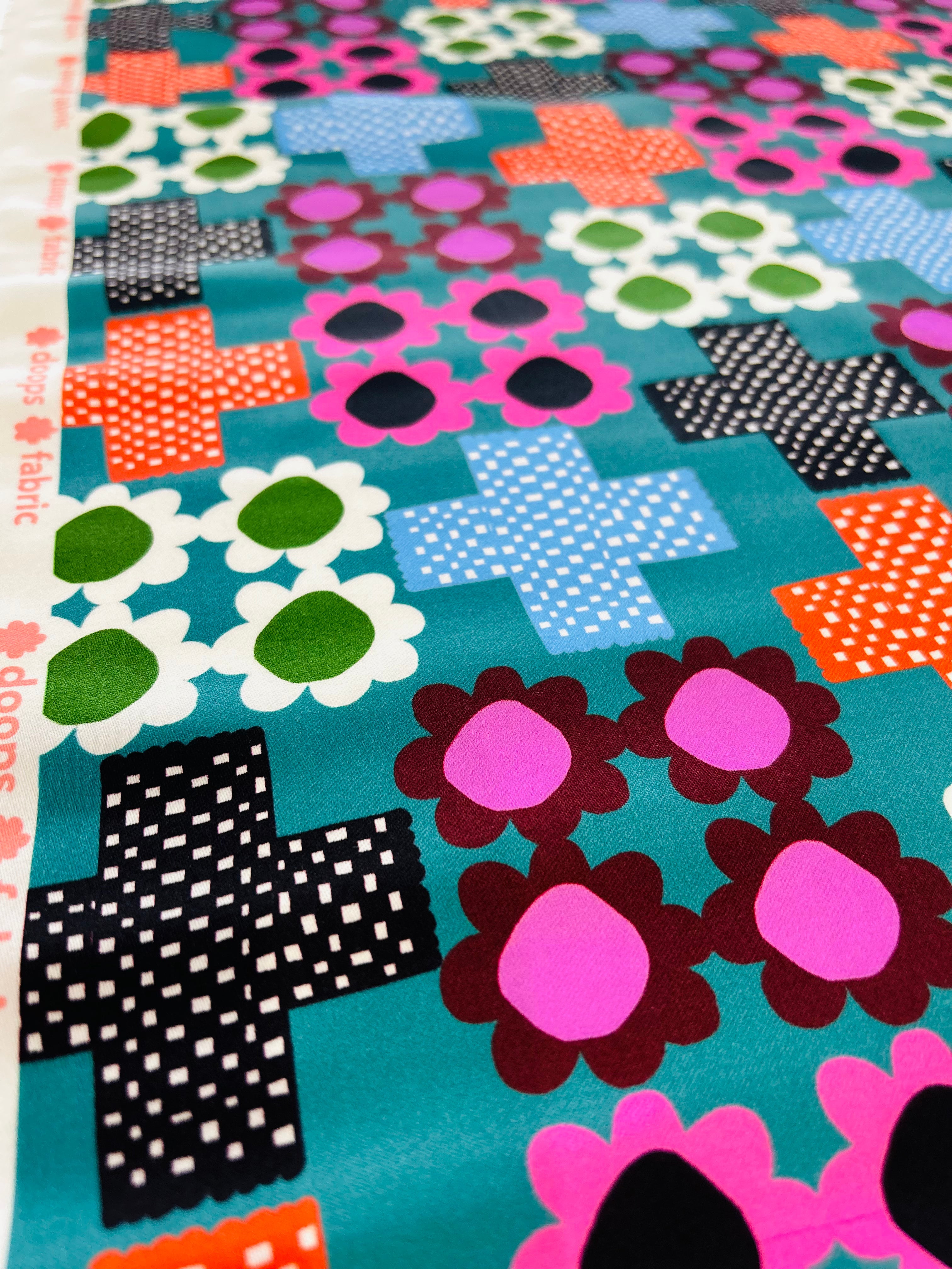 Kärlek cotton  (CUT PIECE 2M $30)