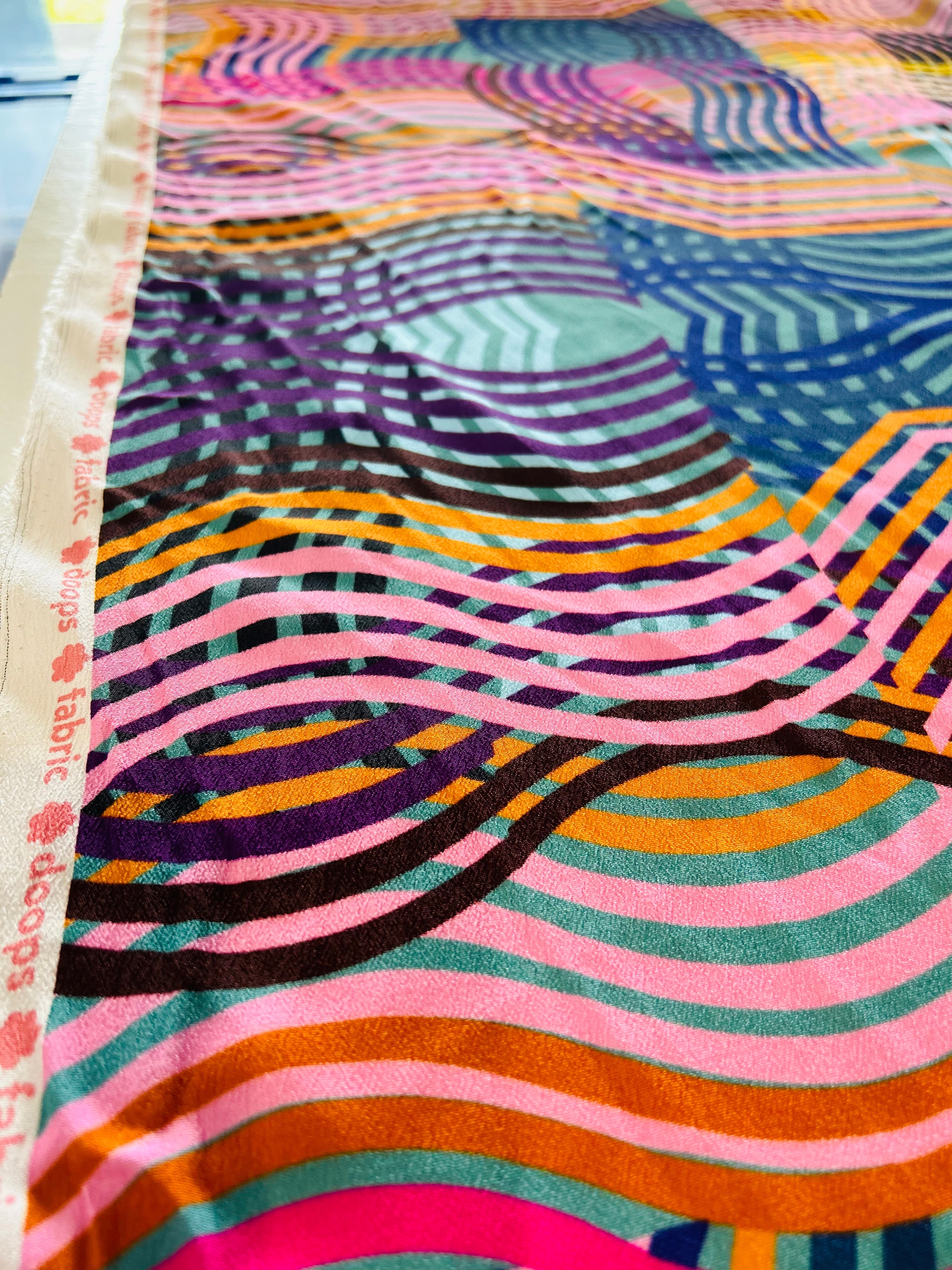 Ripples viscose crepe (CUT PIECE 80CM $8)