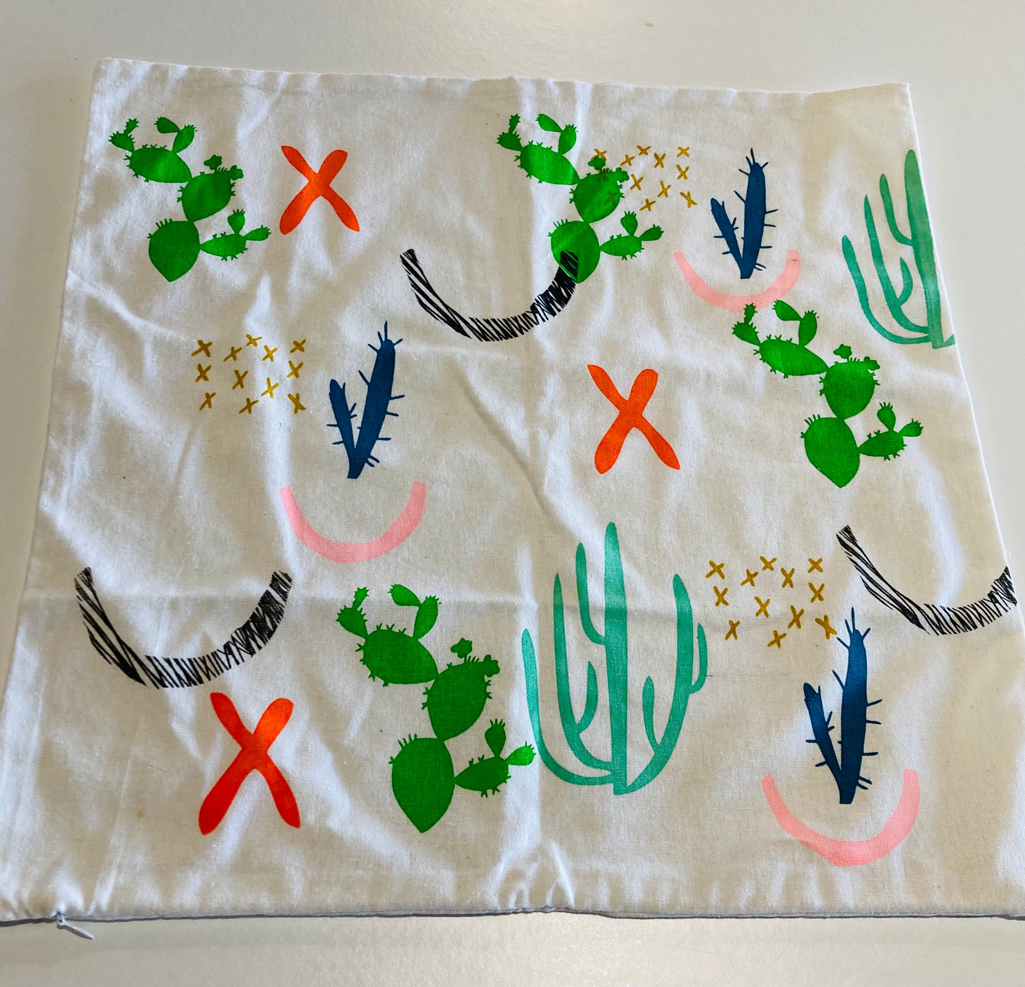 LAST ONE!  Cactus Linen+cotton Cushion cover (screen printed) original Doops piece