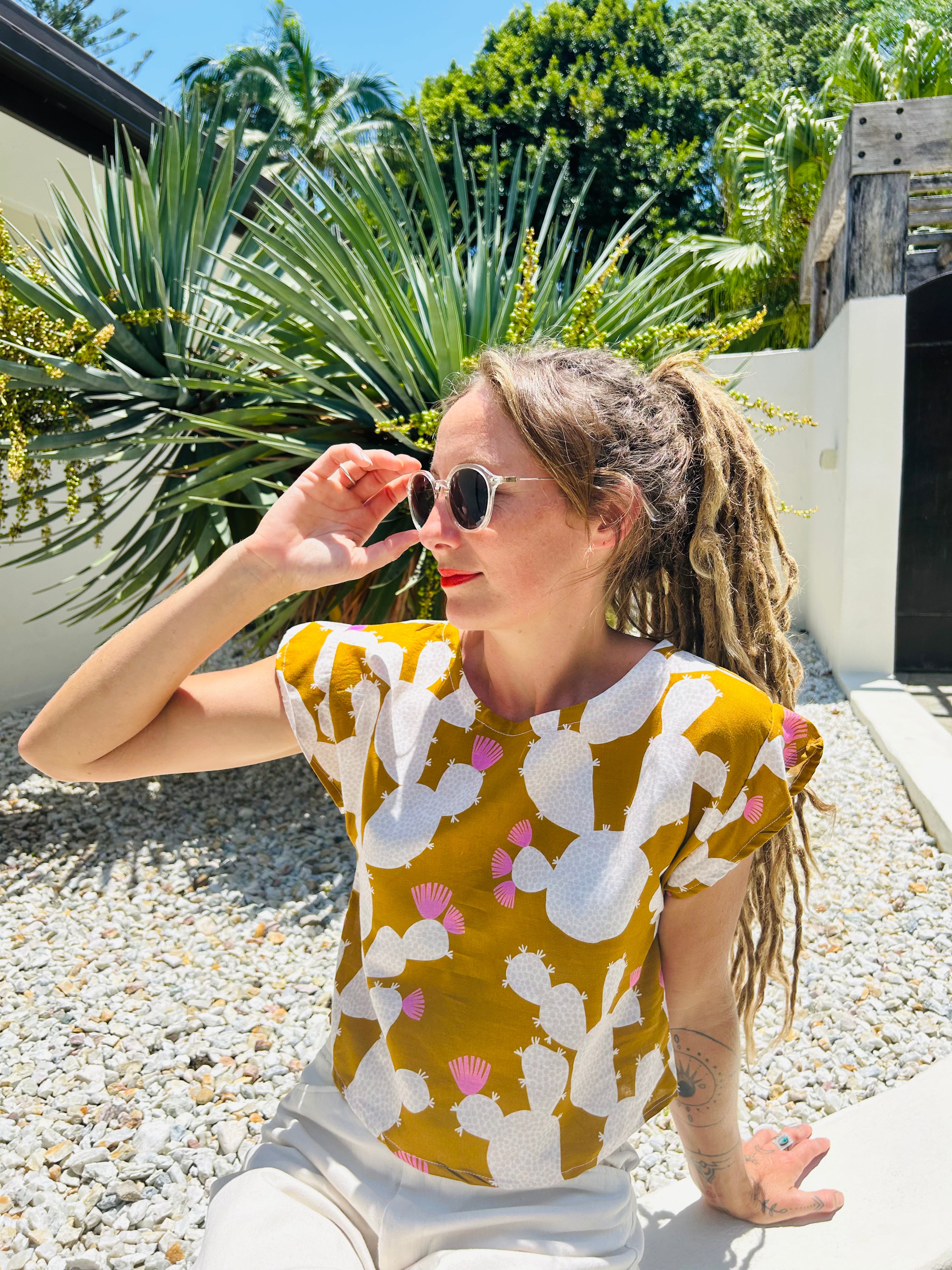 Cacti Blush cotton linen top