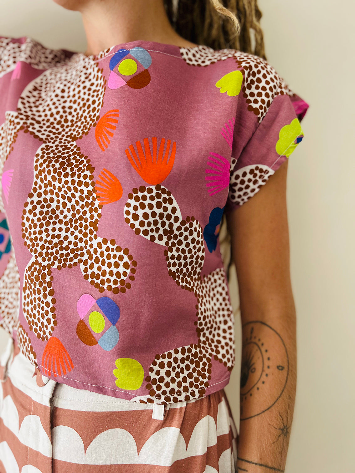 Neon Cacti Bloom cotton linen top