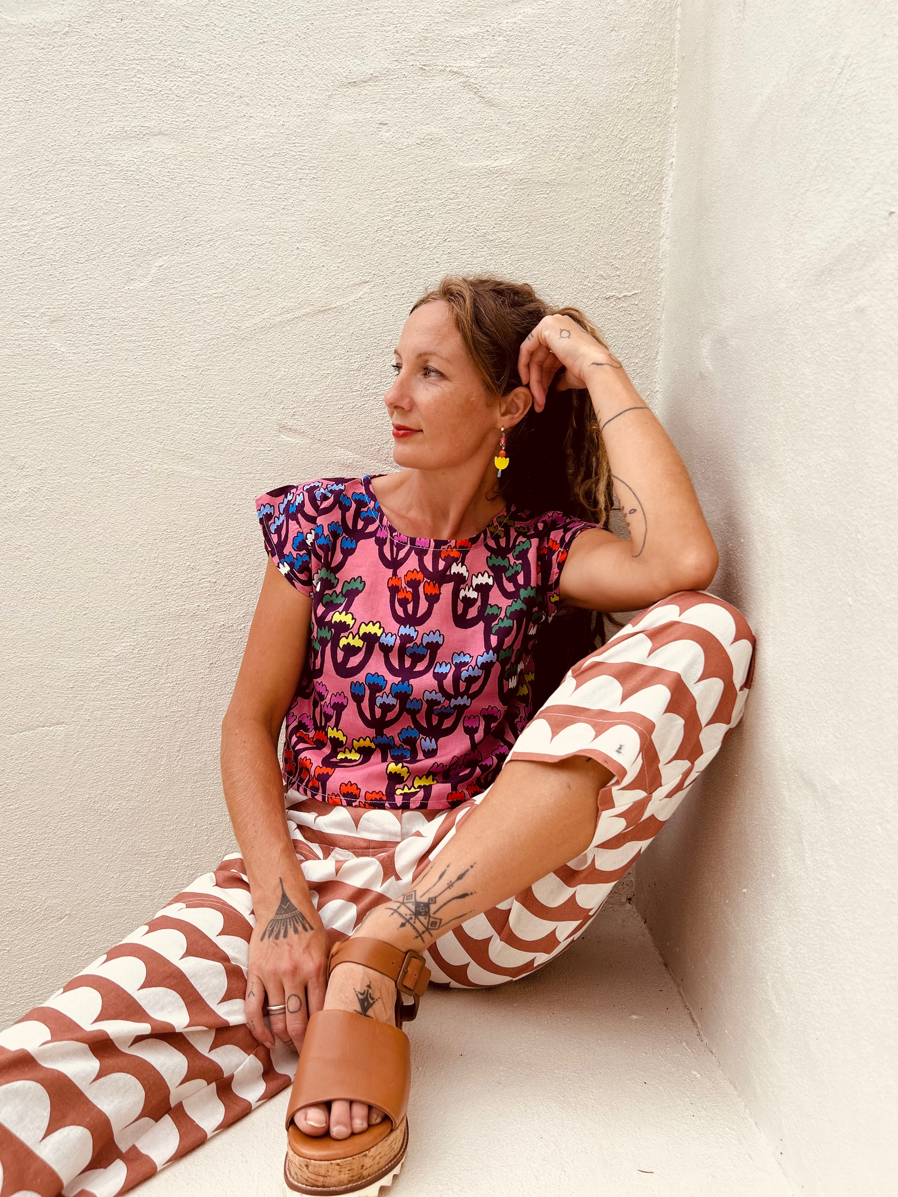 Little Bright Bloom cotton linen top