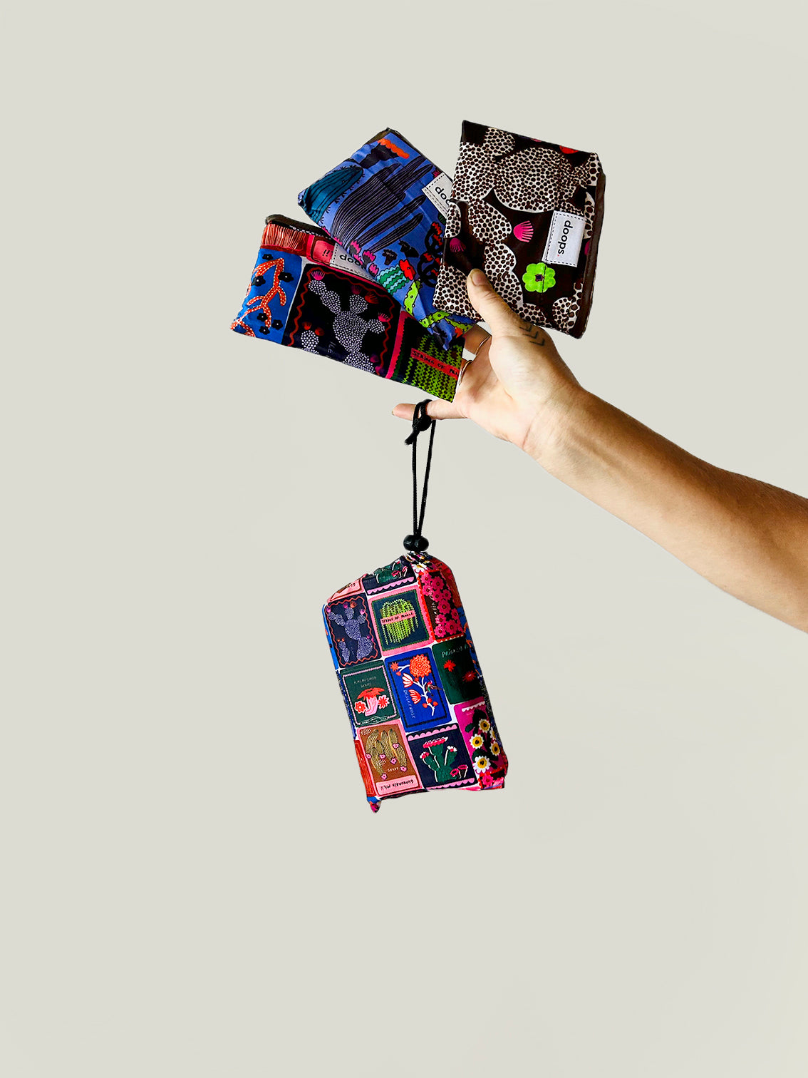 Set of 3 Bloom Desert Large Bag & reusable drawstring pouch