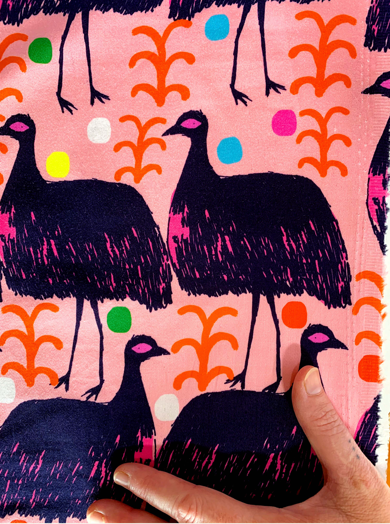 Emu Play (peach) cotton