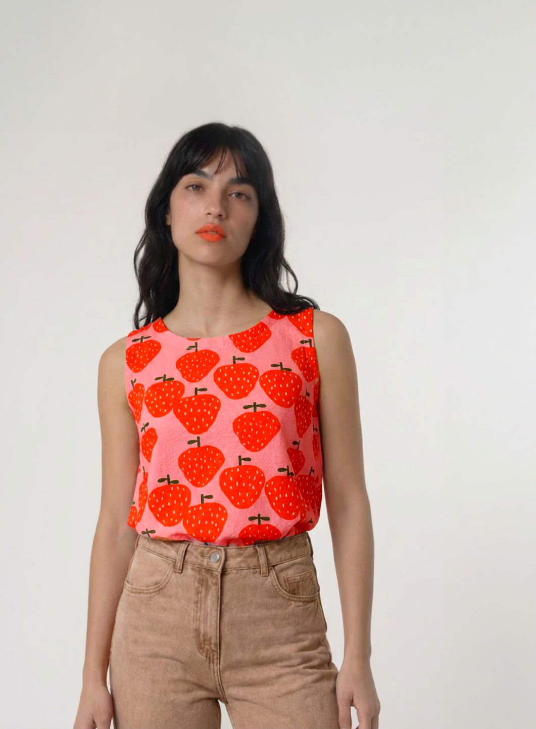 Strawberry top (2 styles/fabrication)