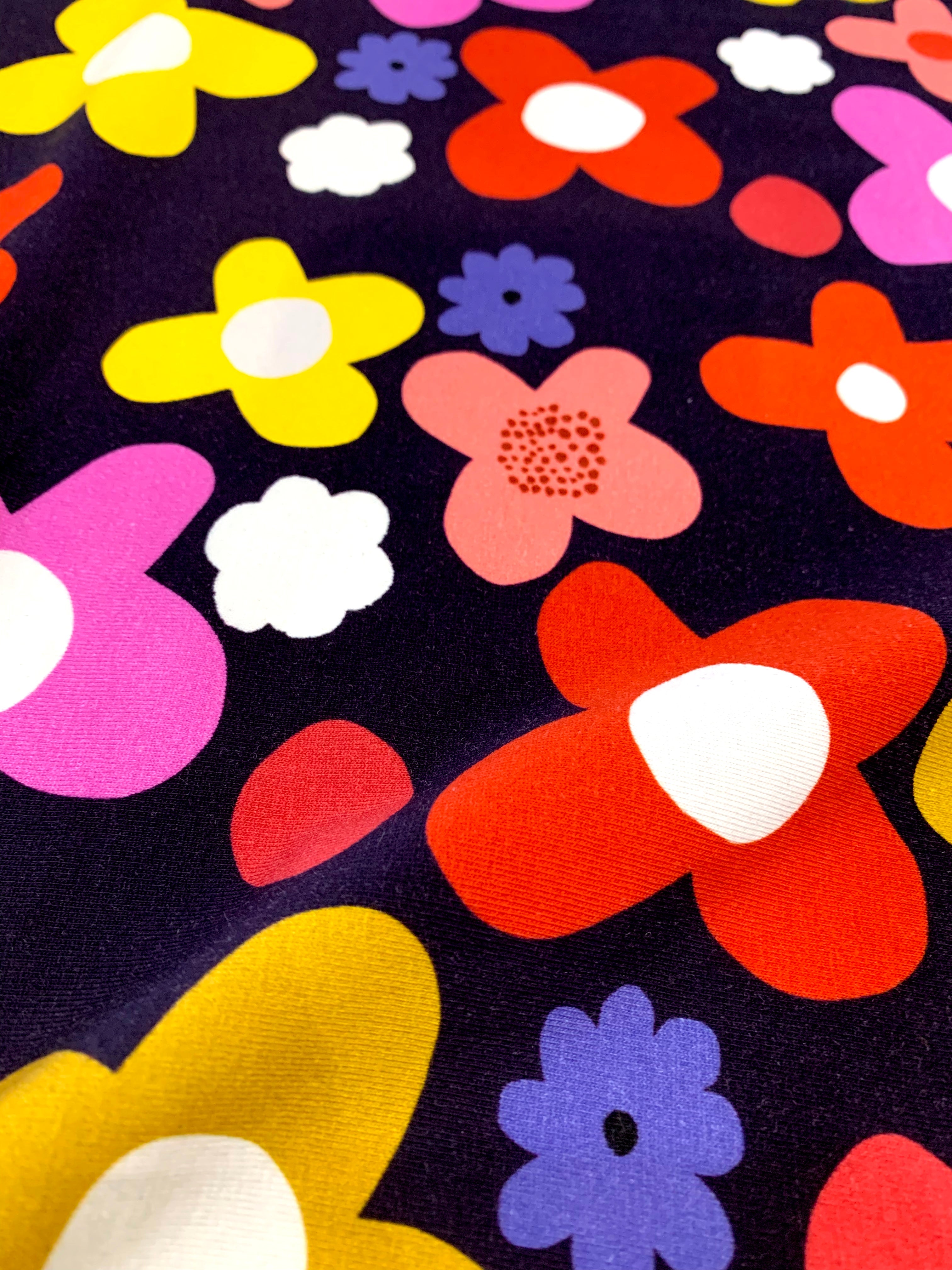 Daisy Pop Cotton Jersey (CUT PIECE 1.2M $25)