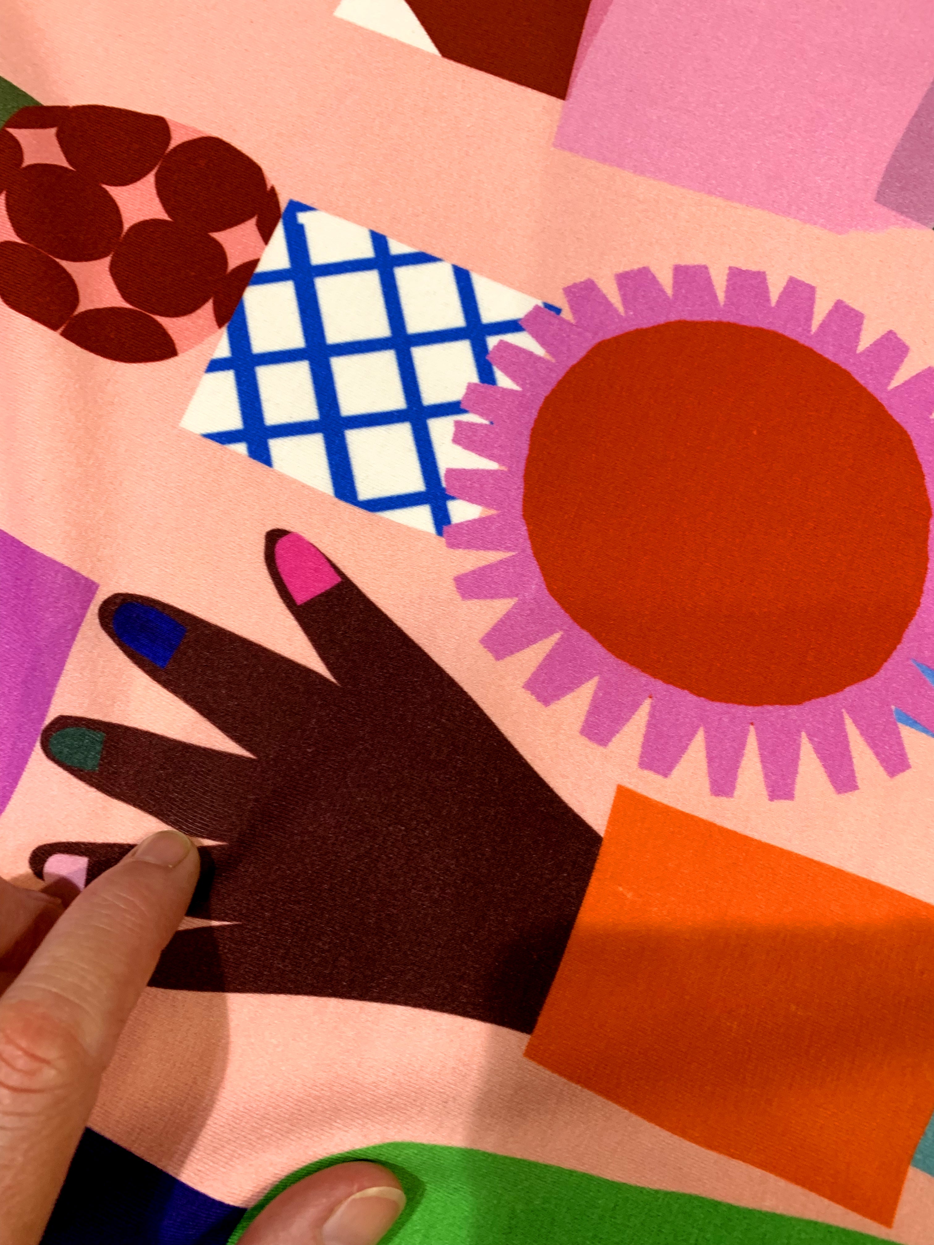 Kinship hands (peach)