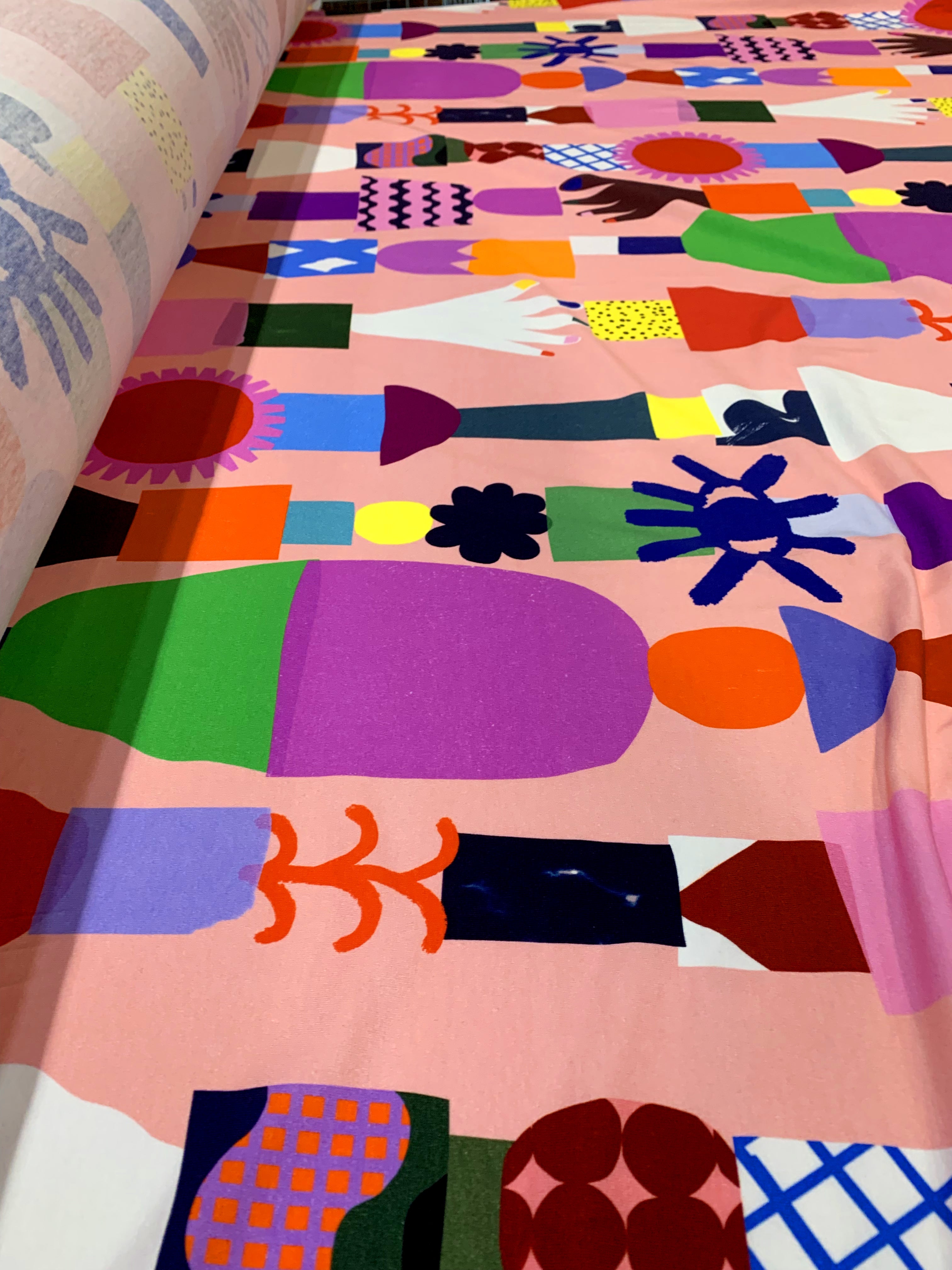 Kinship hands (peach)
