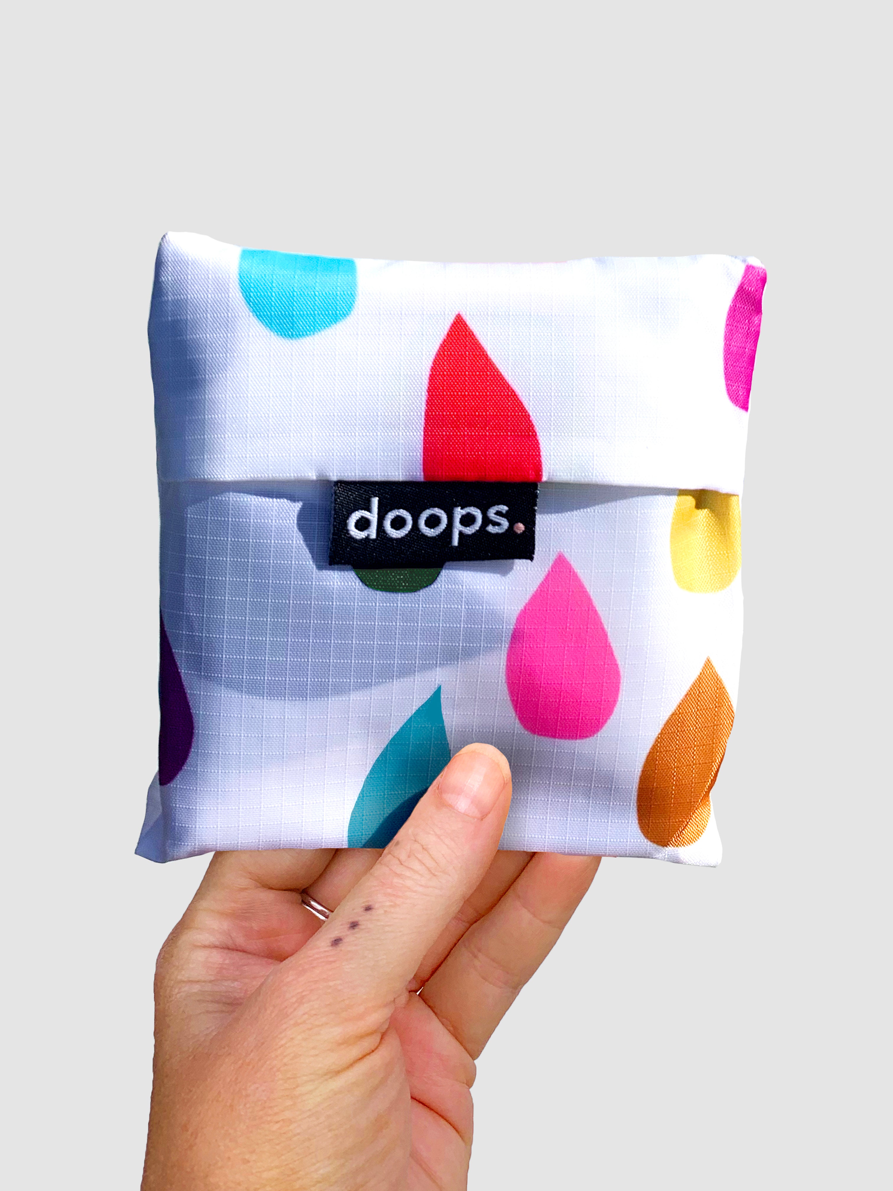 Colour Drops Bag (comes with pouch) (4619637948512)